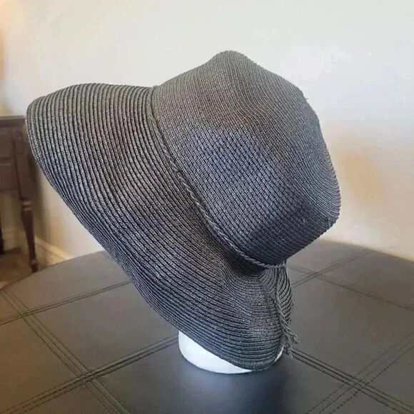 Scala Pronto Women's Black Paper Packable Sunhat w Band and Logo Plate - Picture 2 of 9